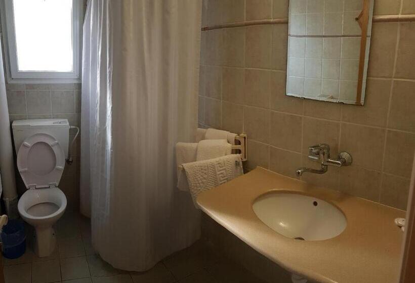 豪华工作室, Serenity In The Mountains