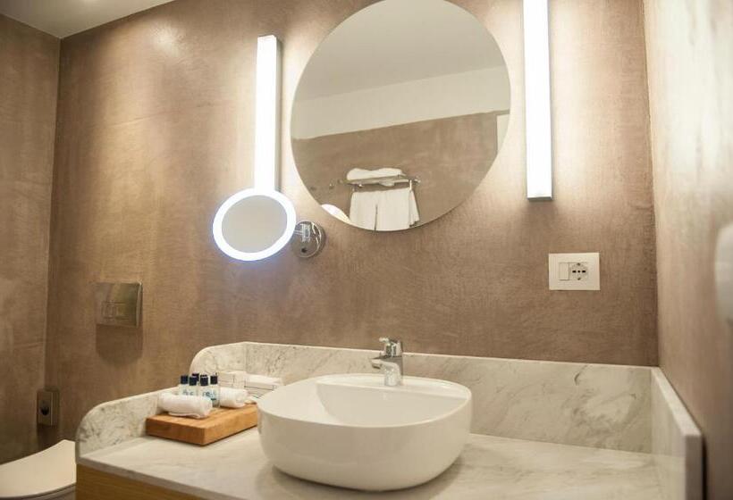 Люкс с Бассейном, Folie Marine Beach Hotel Club