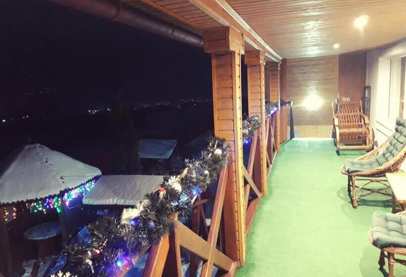 Camera Familiare, садиба на хуторі