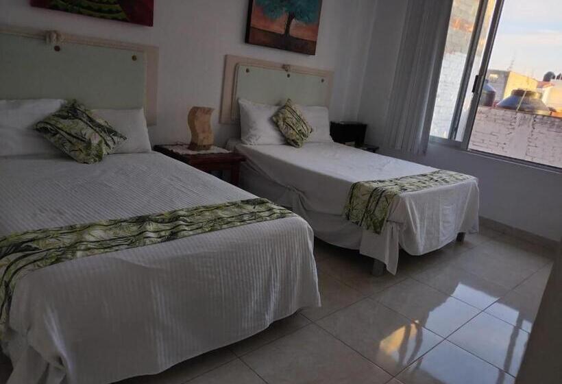 Standard room with outdoor bath, Hospedaje Familiar