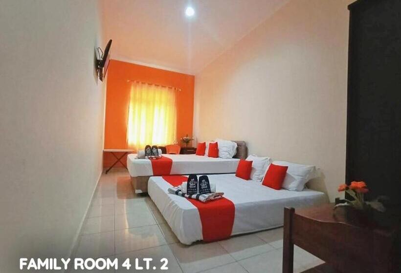 ファミリールーム, My Place Guest House Manado