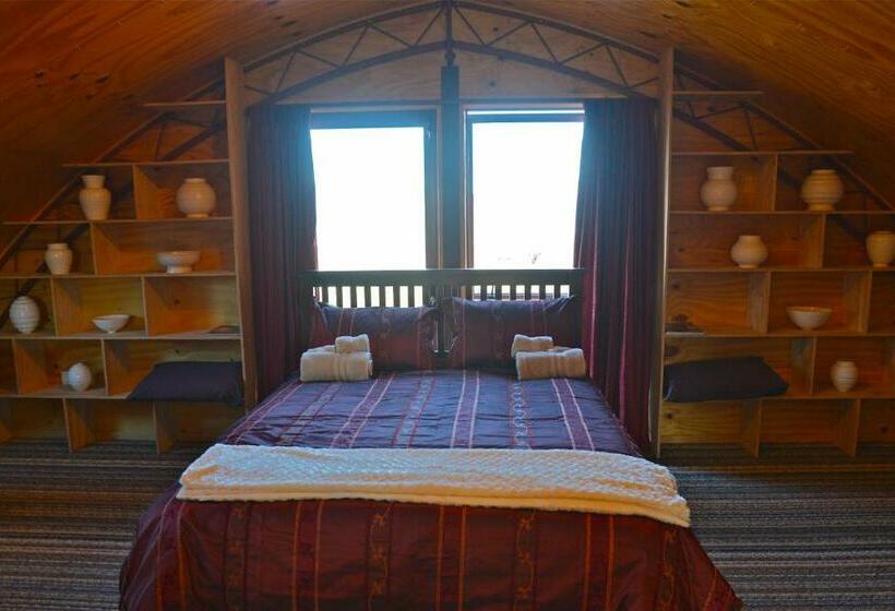 اتاق لوکس, Barn Bed And Breakfast