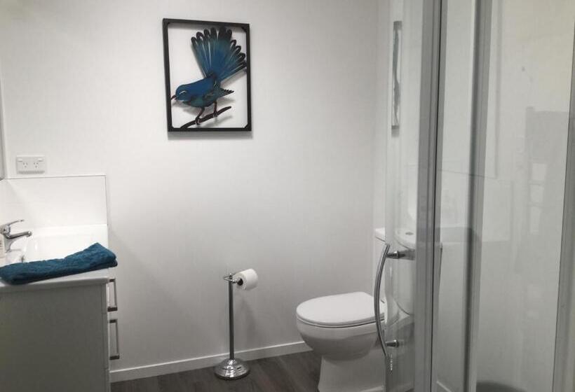 بنجلو عائلى, Baybell Lodge