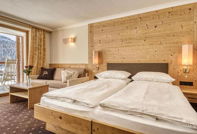 غرفة قياسية مطلة على الجبل, Brunelle Seiser Alm Lodge