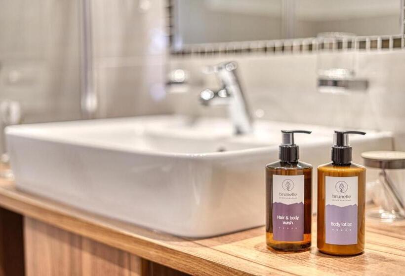 Номер Стандарт с Балконом Вид на Сад, Brunelle Seiser Alm Lodge