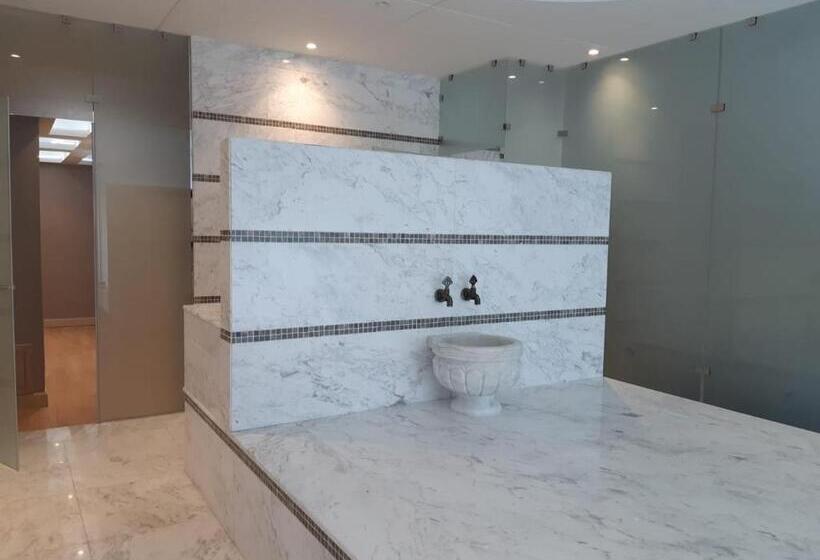 سوئیت پرزیدنت, Gabala Yengice Thermal Resort