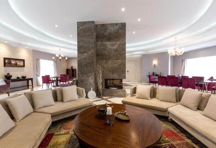 سوئیت پرزیدنت, Gabala Yengice Thermal Resort