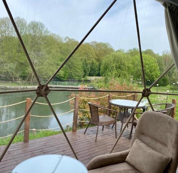 بانگلوی استاندارد, Gabala Yengice Thermal Resort