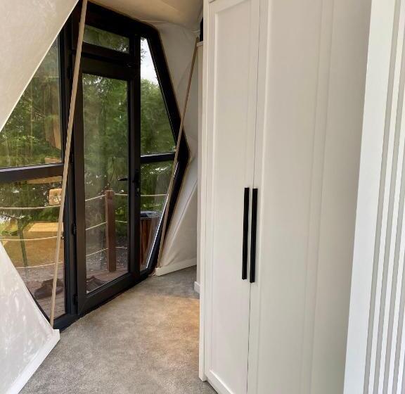 بانگلوی استاندارد, Gabala Yengice Thermal Resort