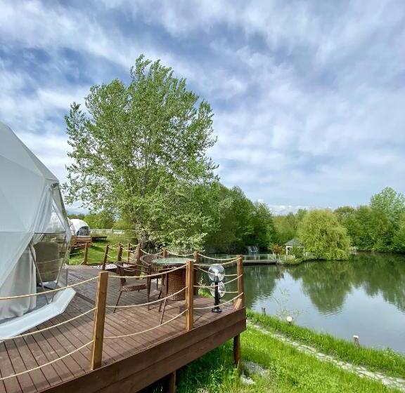 بانگلوی استاندارد, Gabala Yengice Thermal Resort