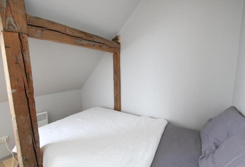 اتاق خانوادگی, Meke