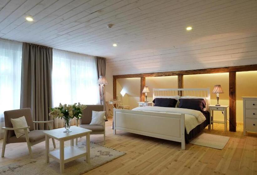 اتاق استاندارد با تخت بزرگ, Meke