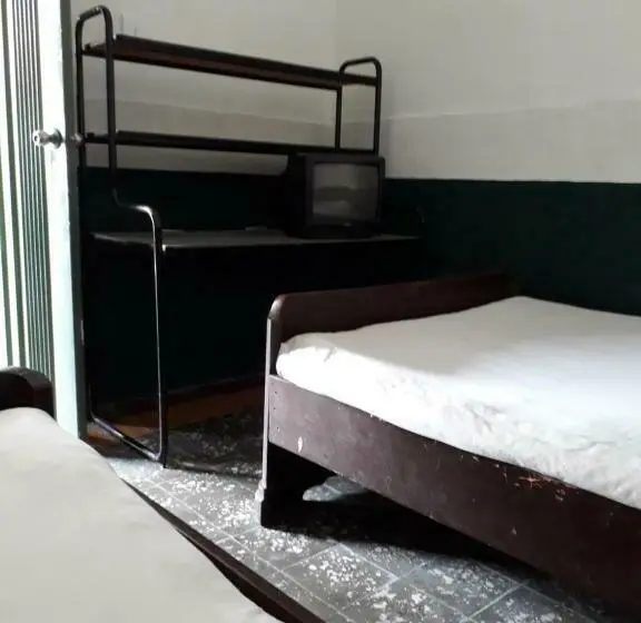 اتاق استاندارد با سرویس بهداشتی مشترک, Residencias Escorial