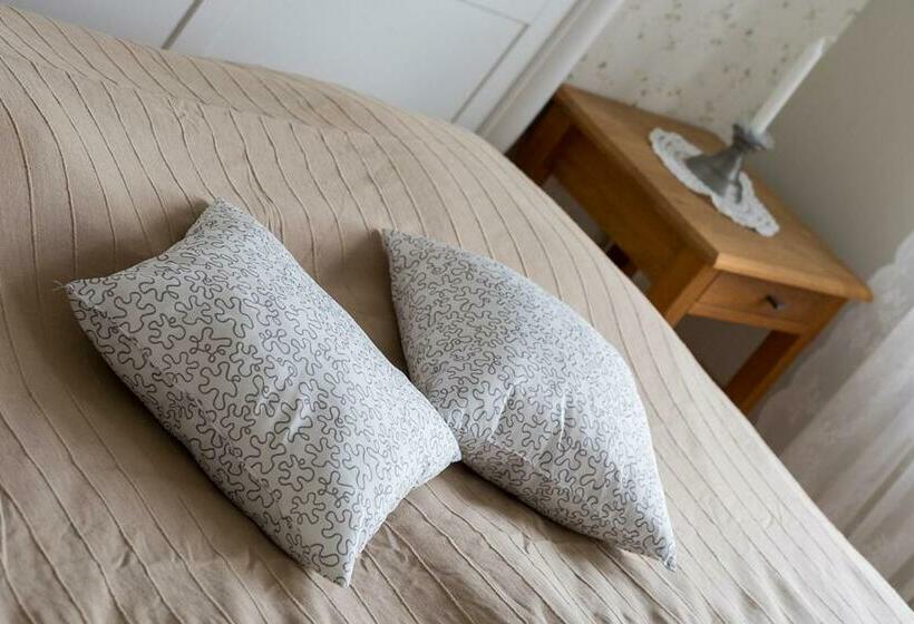 غرفة قياسية حمام مشترك, Råshults Gård