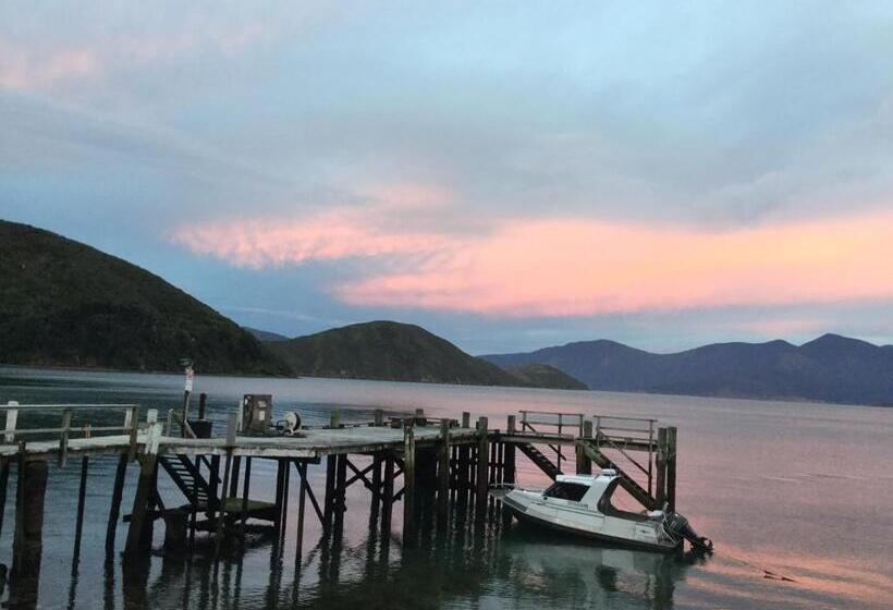 شقة غرفة واحدة مطلة على البحر, The Lodge At Te Rawa