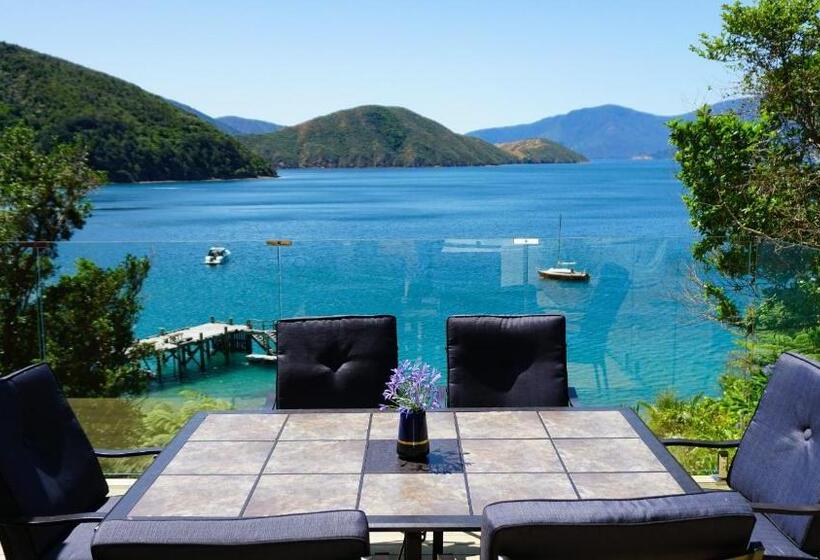 شاليه غرفة نوم واحدة, The Lodge At Te Rawa