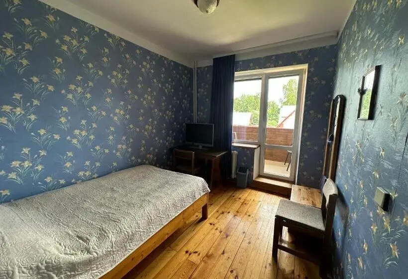 1 Bedroom Apartment Lake View, Radi