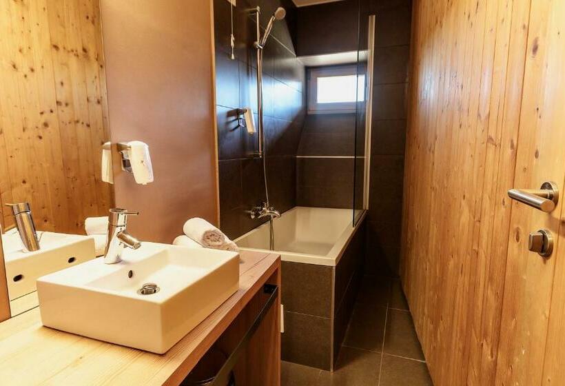 اتاق استاندارد, Jelka Pokljuka