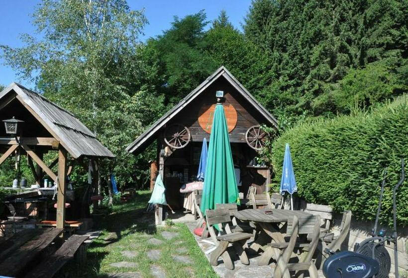 اتاق استاندارد با چشم‌انداز کوهستان, Apartments Mm