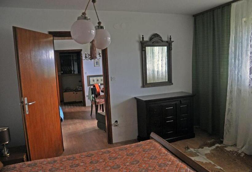 سوییت خانوادگی, Apartments Mm