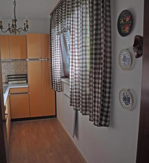 سوییت خانوادگی, Apartments Mm