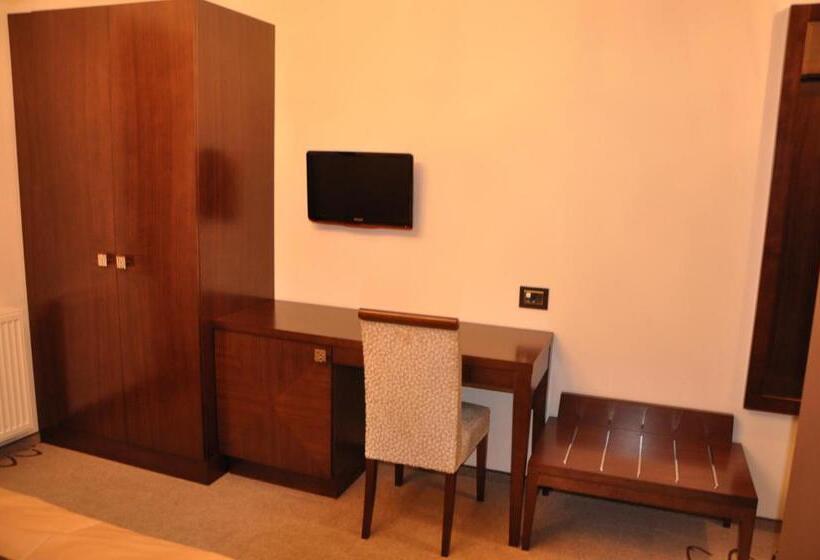 اتاق استاندارد با بالکن, Guesthouse Dolinsek