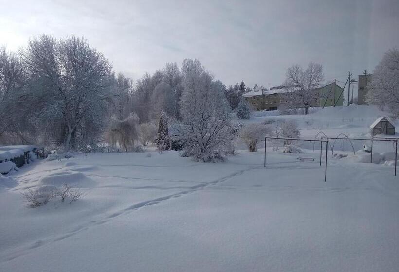 آپارتمان 3 خوابه, Rogosi Külaliskorter