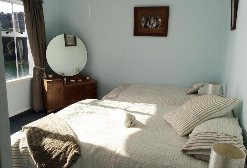 اتاق خانوادگی با چشمانداز دریا, Te Mahia Bay Resort