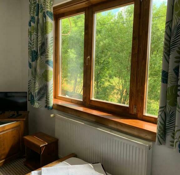 ４ベッドルームクラシックタイプ, Csíki Határ Fogadó/ Hanul Hotarul Ciucului