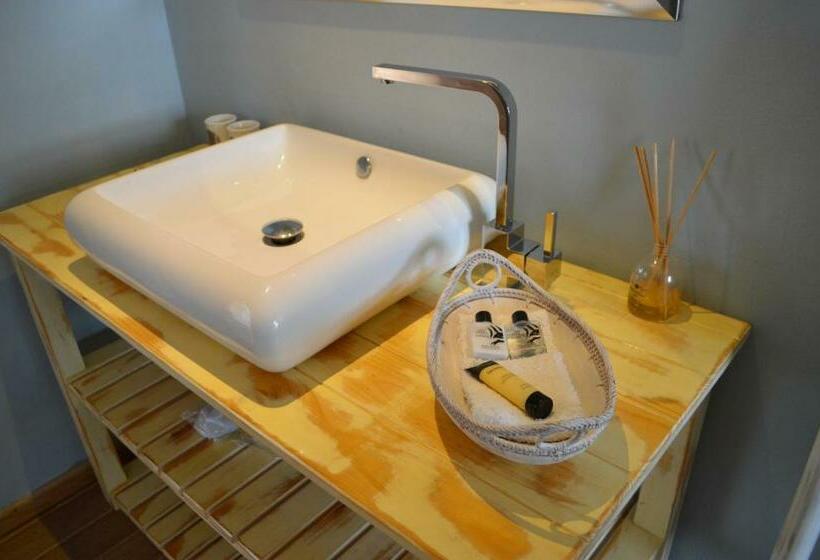 جناح, Jbay Zebra Lodge