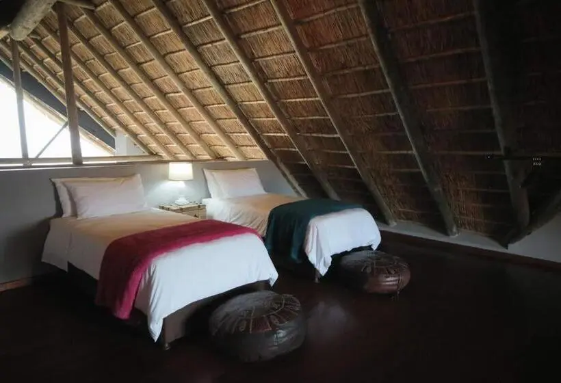 Perhehuone, Jbay Zebra Lodge