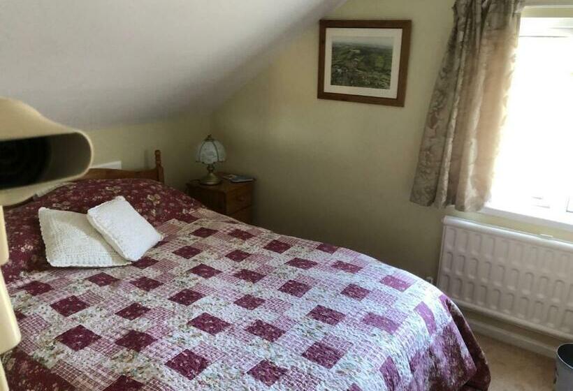 Номер Стандарт, Yarningale