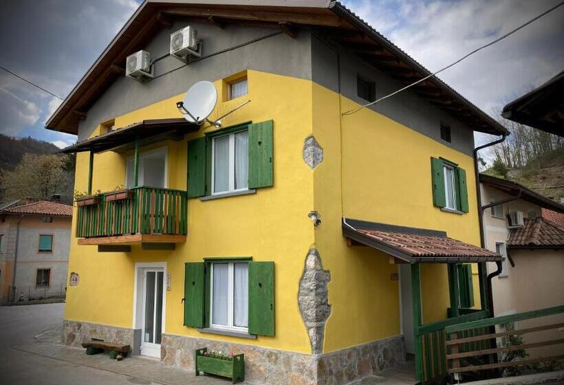 آپارتمان 1 خوابه با بالکن, Farmhouse Cvetje