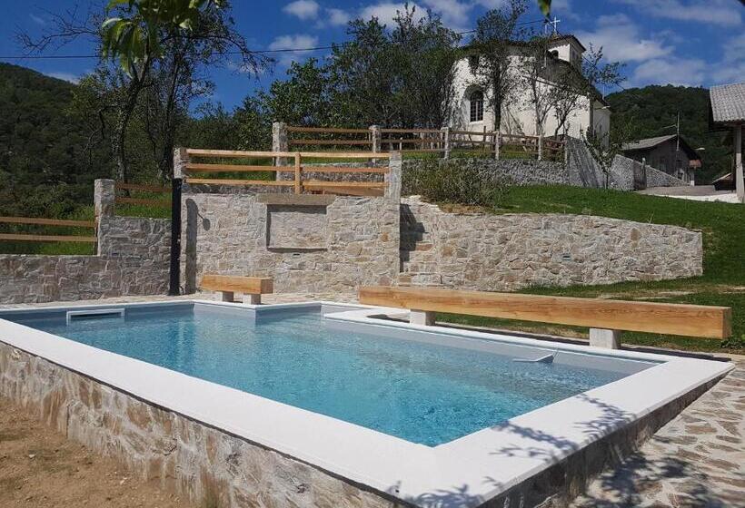 آپارتمان 1 خوابه با بالکن, Farmhouse Cvetje