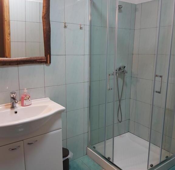 آپارتمان 1 خوابه با بالکن, Farmhouse Cvetje