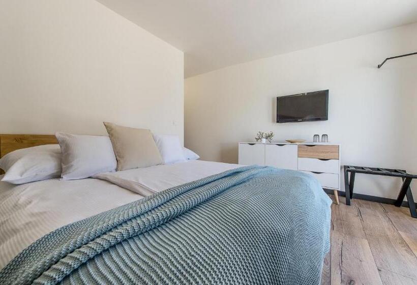 חדר סטנדרט עם טרסה, Sofia Boutique