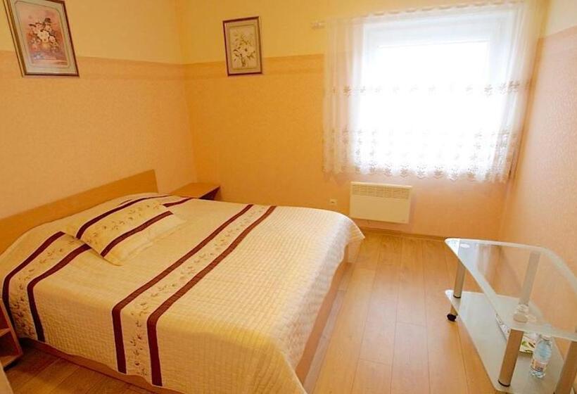 اتاق استاندارد, Armenia