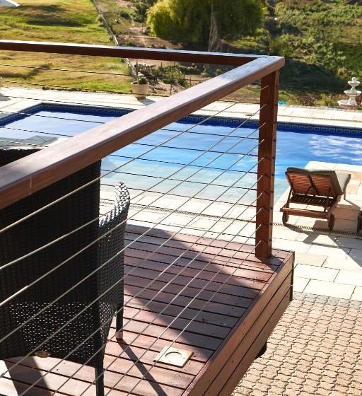 Люкс Премиум, Alluvia Boutique Winery & Luxury Accommodation