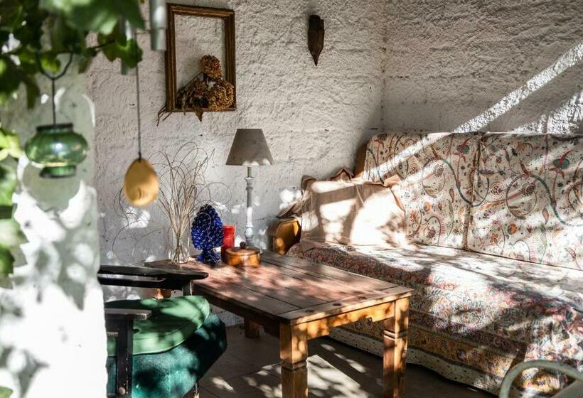 اتاق استاندارد یک تخته با سرویس بهداشتی مشترک, Bajtica Guesthouse