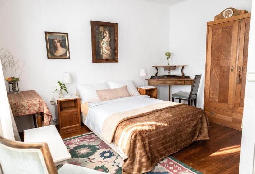 اتاق استاندارد با بالکن, Bajtica Guesthouse