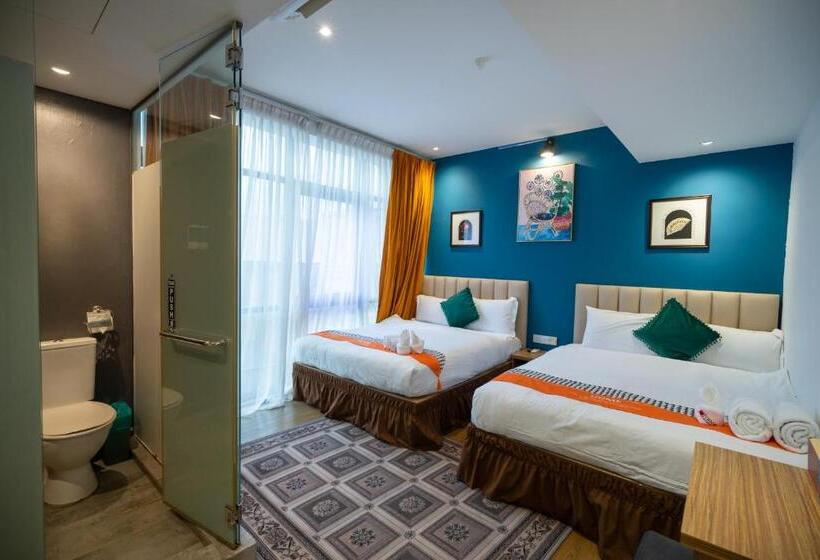 Quarto Familiar Superior, Apollo Inn   Hostel