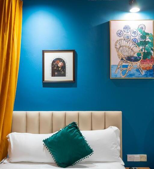 Quarto superior, Apollo Inn   Hostel