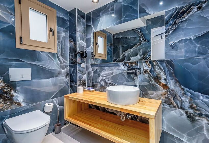 جناح جونيور مطلّ علي البحر, Anasa Corfu