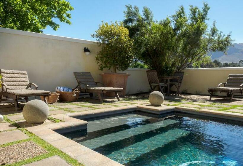 スイート, Auberge Clermont