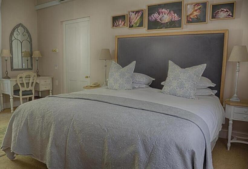 Номер Стандарт, Auberge Clermont