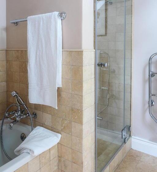 スタンダードルーム, Auberge Clermont