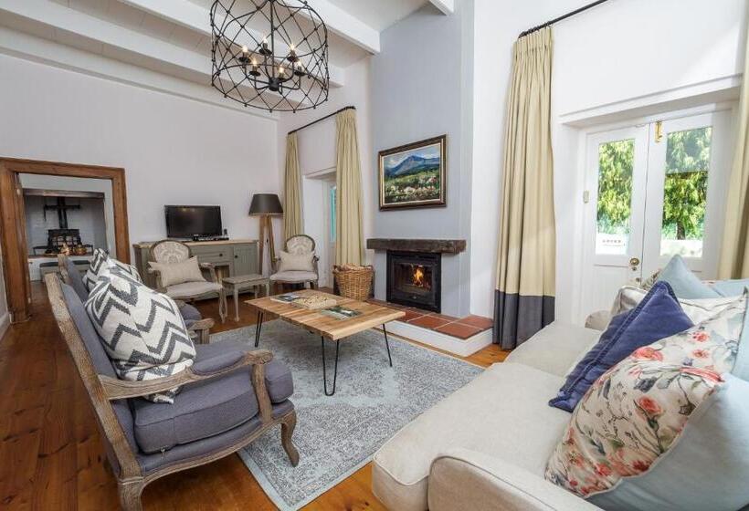 ビラホテル１ベッドルーム, Auberge Clermont