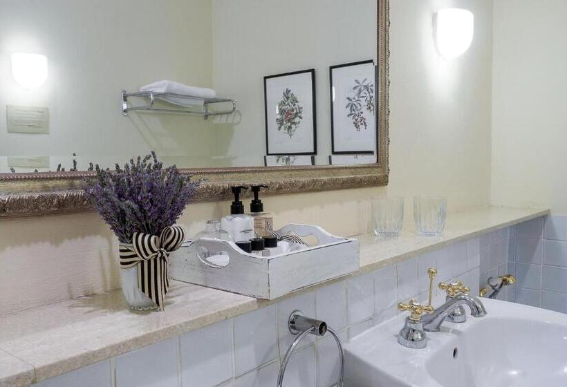 スタンダードルーム, Auberge Clermont