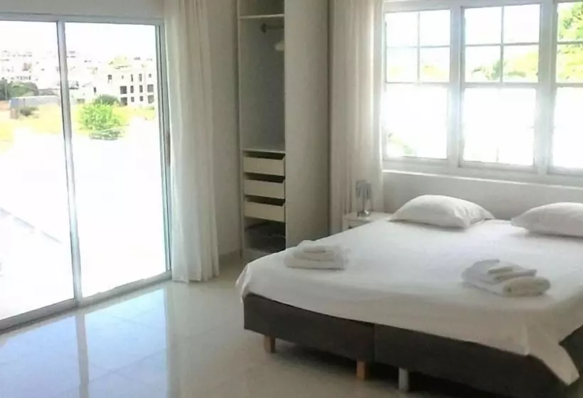 ویلای 1 خوابه, Champartments Villa & Apartments Cristal