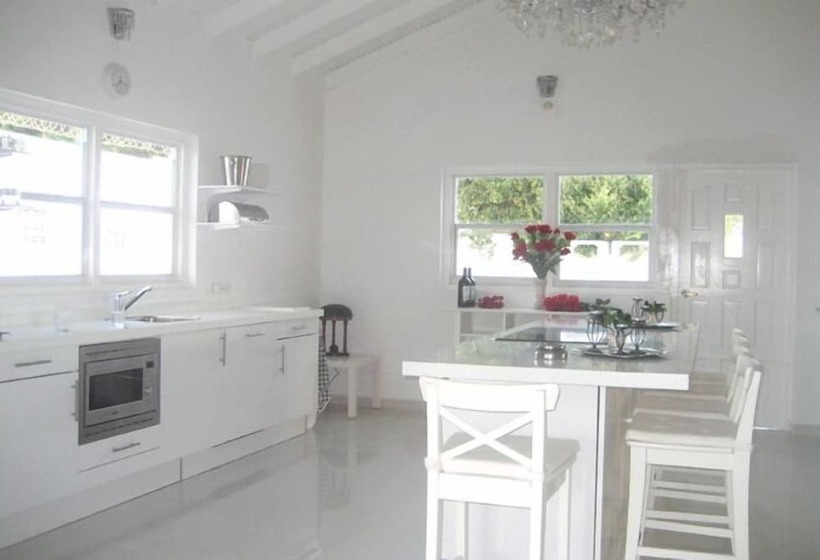 ویلای 1 خوابه, Champartments Villa & Apartments Cristal